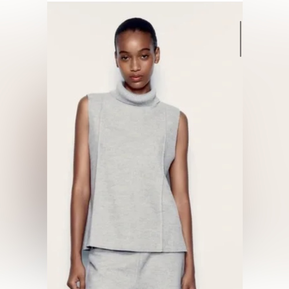 Zara sleeveless soft turtleneck - grey size S